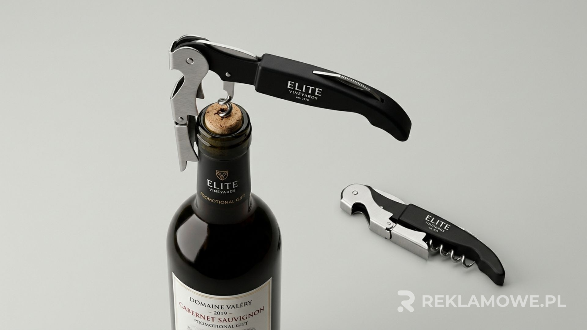 Korkociąg reklamowy jako elegancki gadżet premium